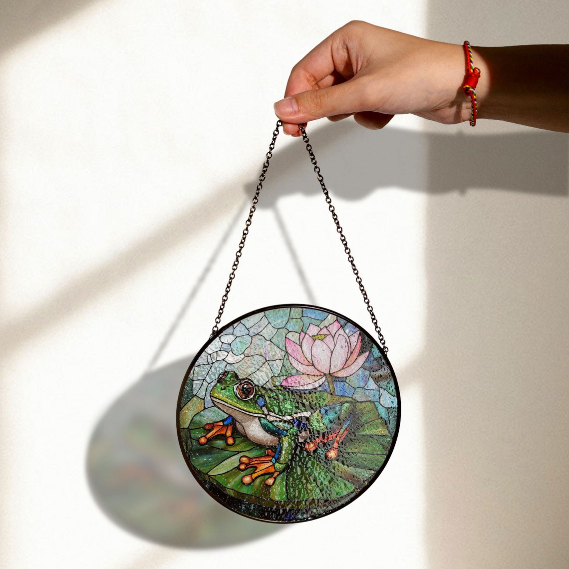 Frog and Lotus Stained Glass Suncatcher – Nature-Inspired Window Art