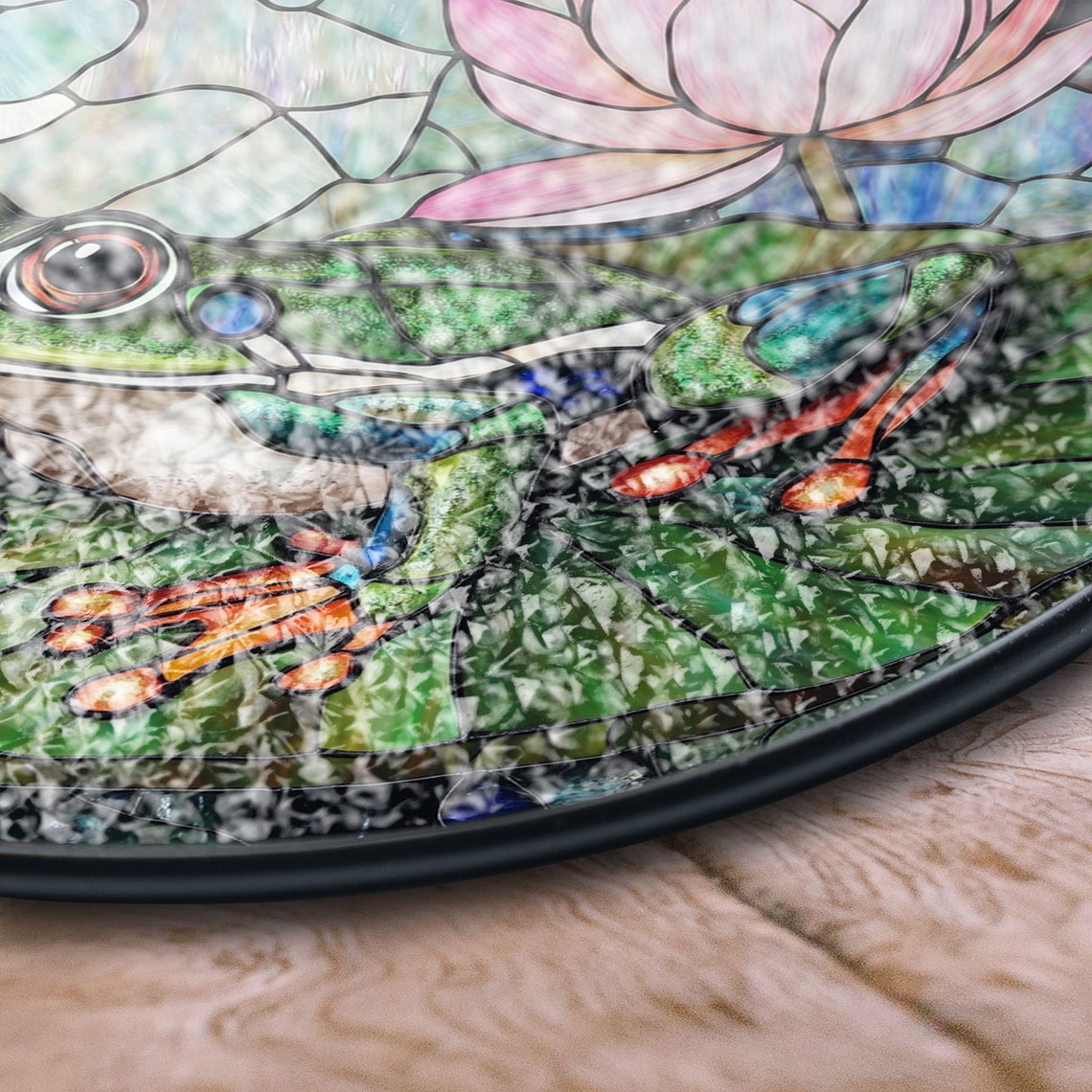 Frog and Lotus Stained Glass Suncatcher – Nature-Inspired Window Art